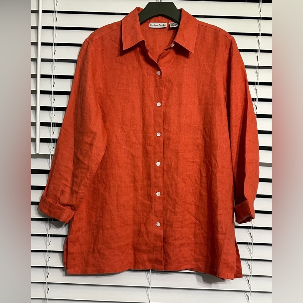 #7) Madison Studio 200% Linen button down shirt Size M